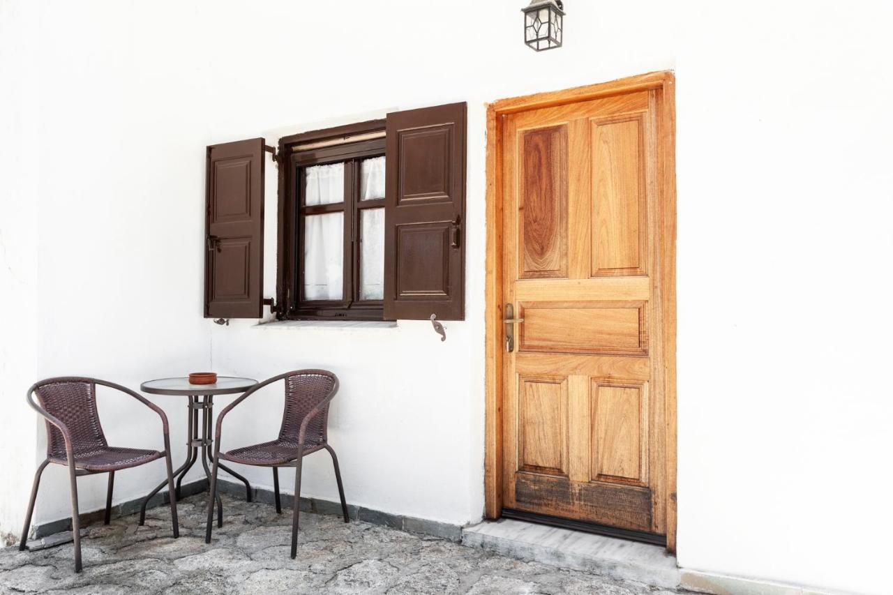 One Bedroom Apartment With Kitchenette# 12 A Raches  외부 사진